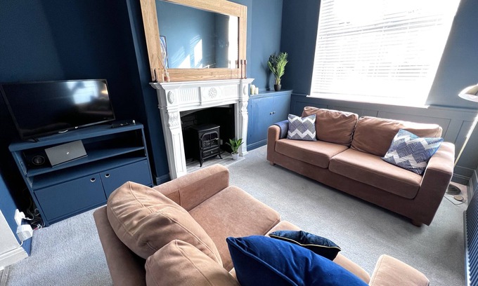 Clayton House | House in East Manchester near Etihad and Co-op live