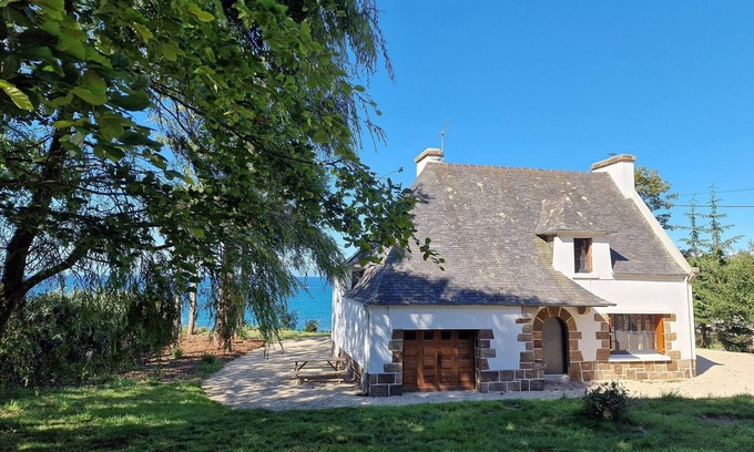 Plougasnou House | House in Plougasnou near Stunning Beaches