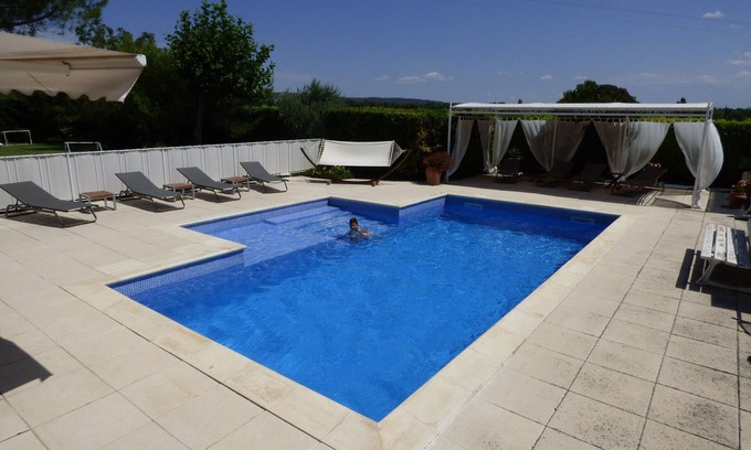 Pontes House | House in the Aix countryside