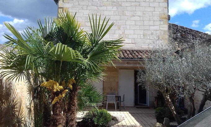 Cabara House | House in the heart of the village