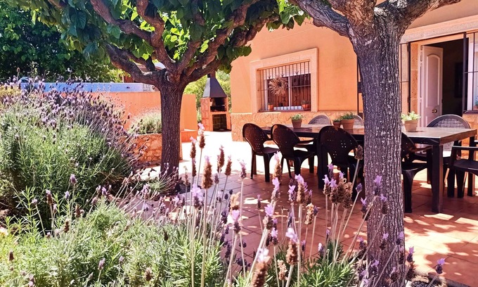 Costa Cunit House | House in the mountains near the sea in the Penedès Marítim