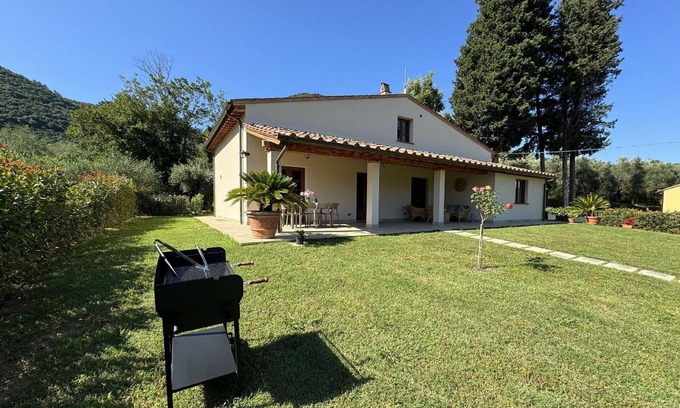 Santa Maria del Giudice Villa | House in Tuscany near Pisa & Lucca