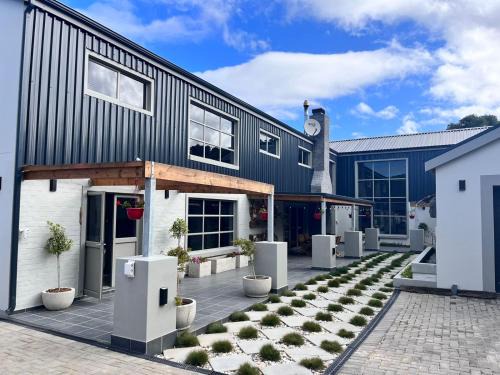 Wilderness House | House King Fischer Close