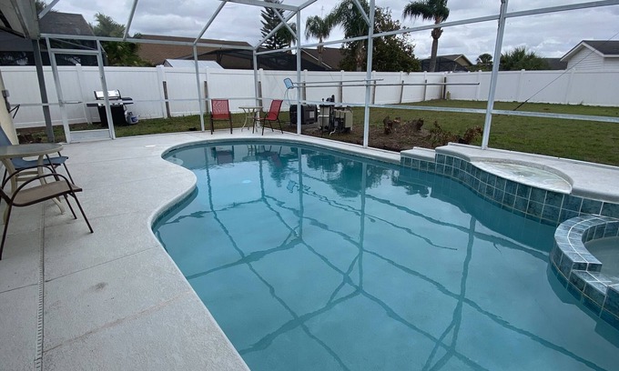 Indian Wells House | House minutes from theme parks