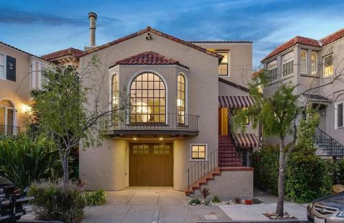 Marina District Apartment | House of Anzen 安全