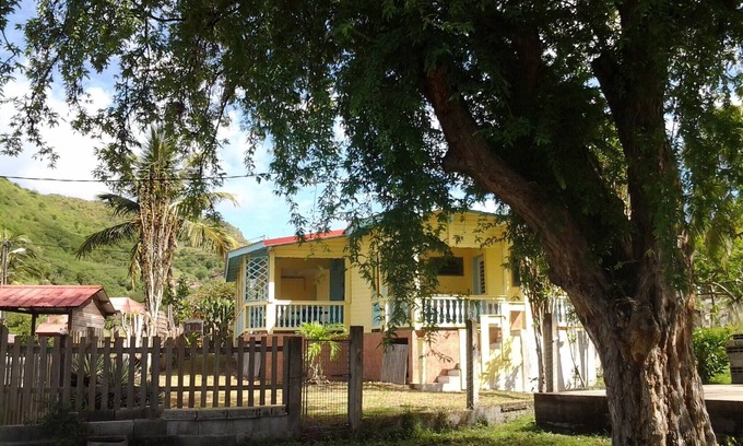 Les Anses-d'Arlets House | House of character at 90 m from the beach of Petite Anses d'Arlet