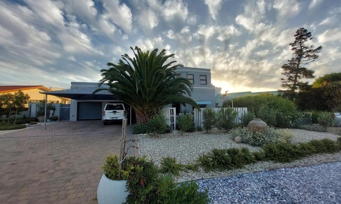 Yzerfontein House | House of Pearl