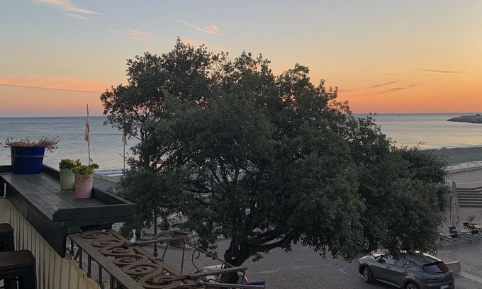 Celle Ligure Apartment | House on the sea, stately in the old village of Celle Ligure