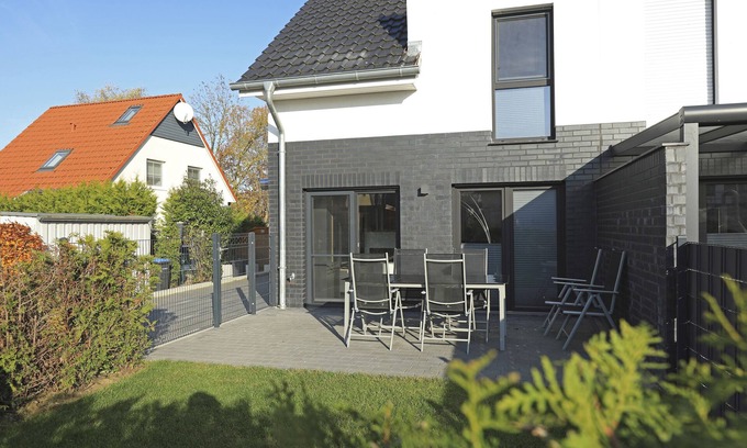Muritz House | House Relax, with outdoor whirlpool and sauna for exclusive use, 300m to the lake