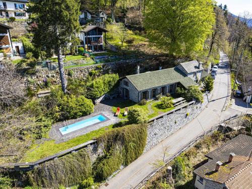 Locarno House | House under the beeches- Casa sotto i Faggi