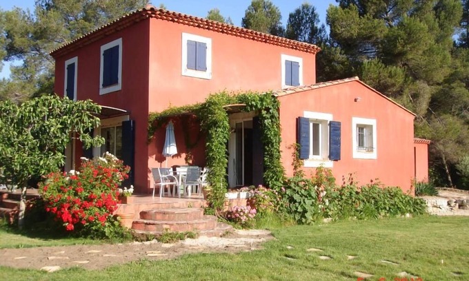 Le Puy-Sainte-Reparade House | House/Villa - Aix-en-Provence