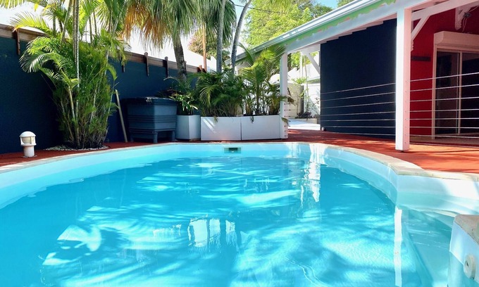 Bas du Fort Villa | House, Villa, swimming pool, sea view, 10 people (8 adults 2 children), 4 bedrooms
