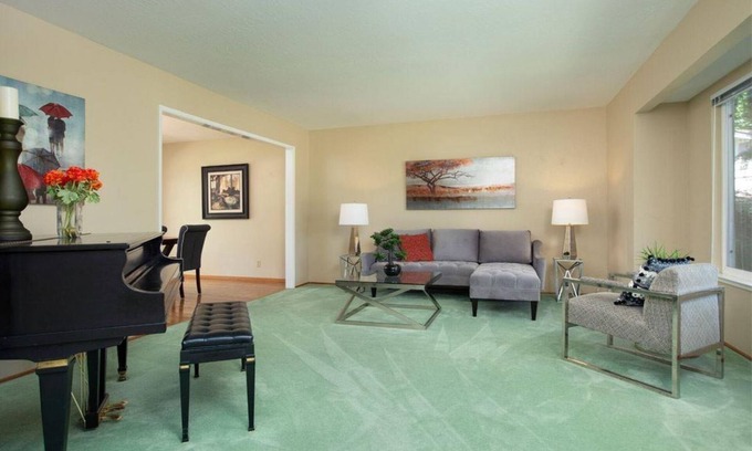 Pleasanton House | House with backyard
