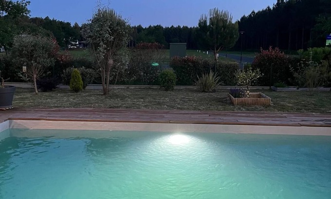 Saint-Julien-en-Born House | House with swimming pool near Contis beach, cycle path and all amenities
