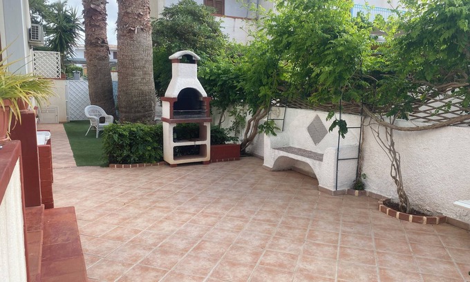 San Vito Lo Capo Villa | HOUSE WITH IDEAL GARDEN FOR FAMILIES AND GROUPS (NEAR THE SEA)