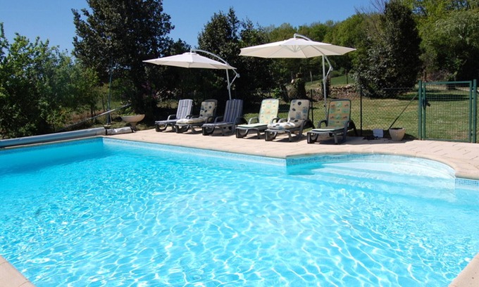 Montignac Cottage | House with private pool, wifi, and pets allowed near Montignac