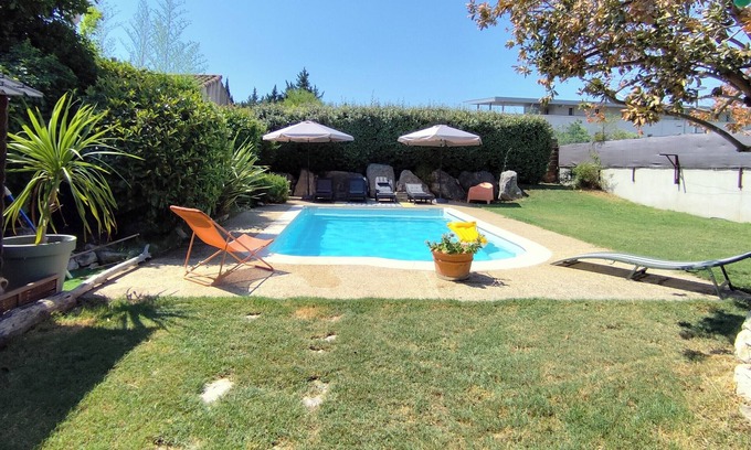 Orgon House | House with pool, summer kitchen, shaded terrace, large garden