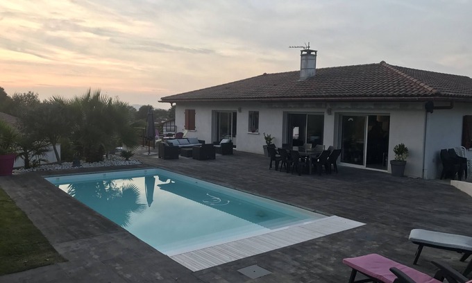 Jatxou House | House with swimming pool, near Biarritz, Anglet, Cambo, Espelette