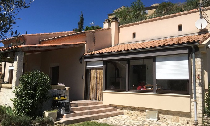 Faucon House | House with view of Mont Ventoux