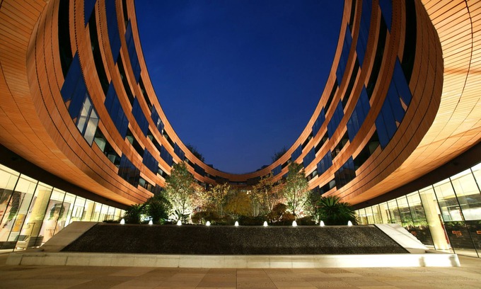 Xuhui Hotel | HUALUXE Shanghai Twelve at Hengshan by IHG