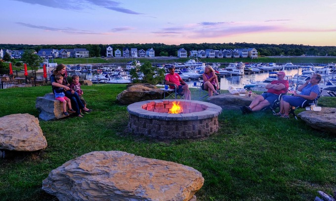 Ottawa Cottage | Huck Finn #26