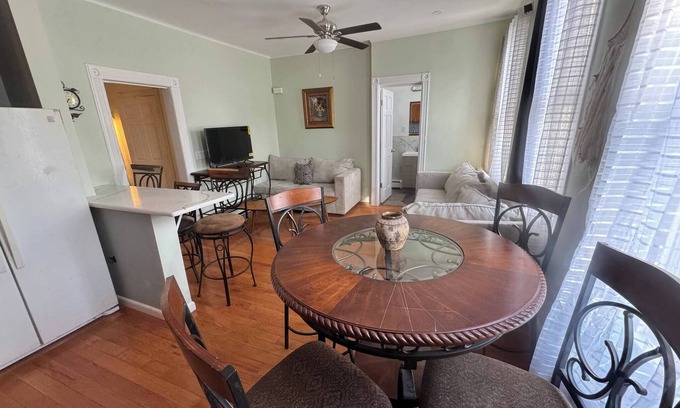 West New York Apartment | Huge 3 Bedrooms Apt 15 Minutes to NY City