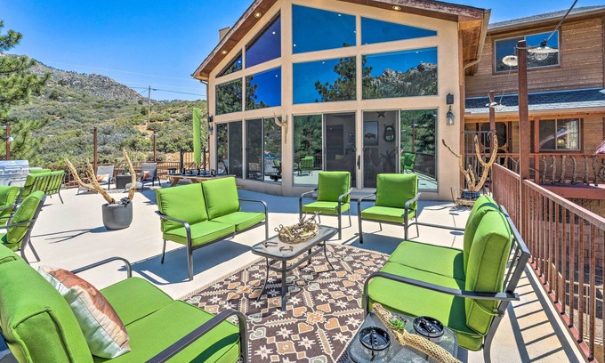 Kingman Cabin | Huge Hualapai Cabin w/ Patio Above Kingman!