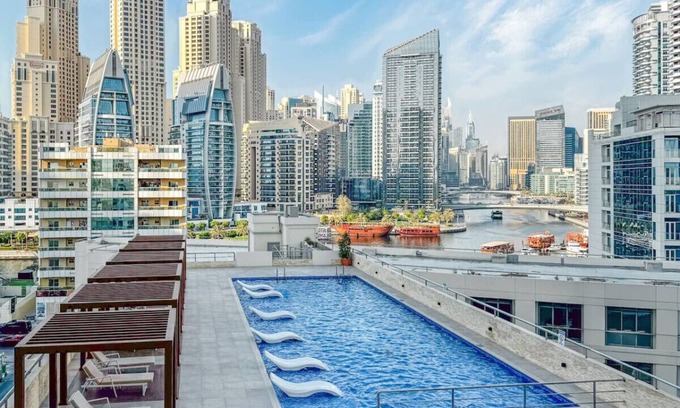 Jabal Ali 2 Apartment | Huge Penthouse in Marina w Pool Table & Air Hockey