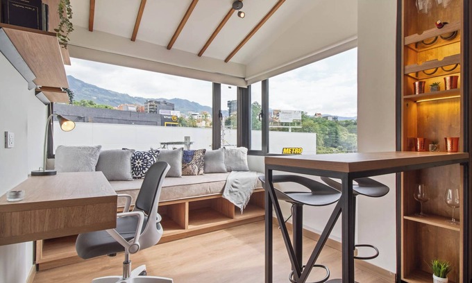 El Poblado Apartment | Huge Redone Studio AC Free Guests, Across From exito