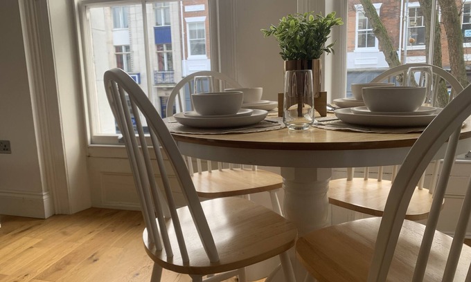 Hull Old Town Apartment | Hull Spacious Apartment 5