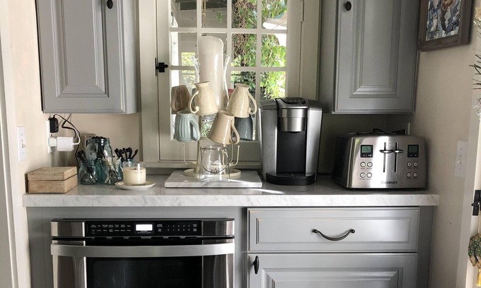 Coast Village House | Hummingbird Cottage Montecito