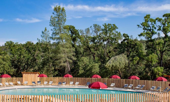 Lower Lake Other | Huttopia Wine Country
