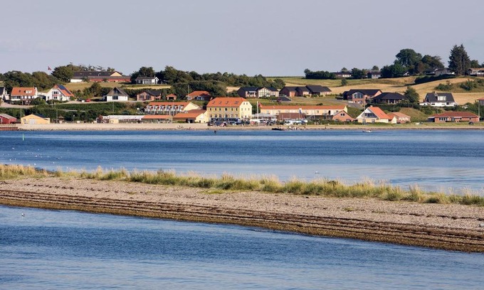 Hvalpsund Hotel | Hvalpsund Færgekro