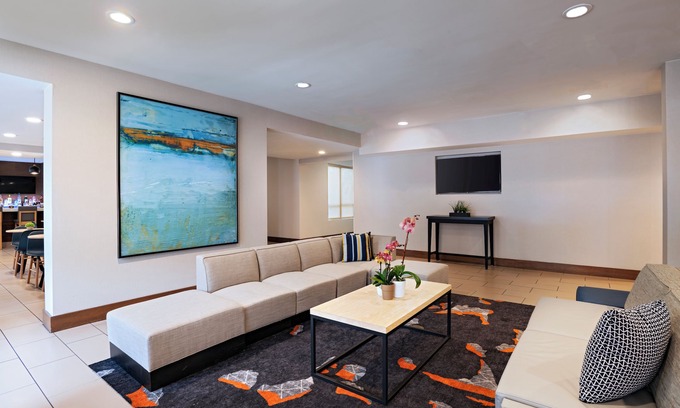 Uptown Hotel | HYATT house Dallas/Uptown