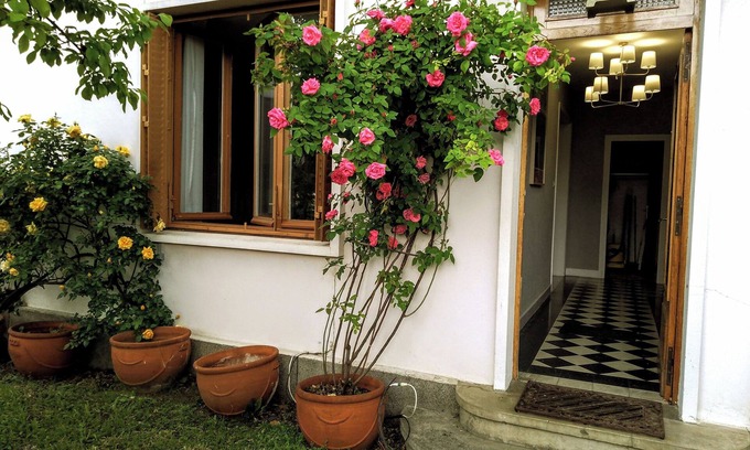 Chamalieres Apartment | Hypercentre - Luxury neighbourhood Quiet - 2 parking lots - Garden - Wifi