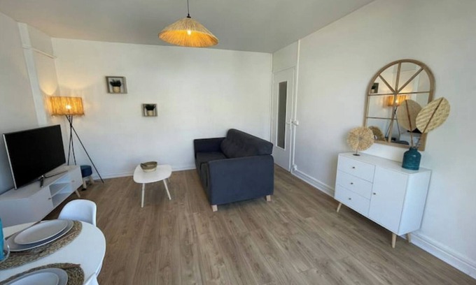 Lorient Apartment | Hypercentre Scandinave