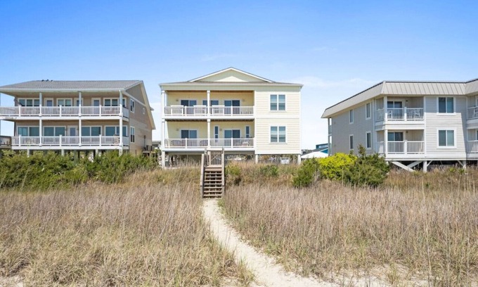 Holden Beach House | Hypnotic - your seaside retreat!