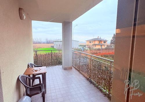 Zelo Surrigone Apartment | I Fiori Guest House