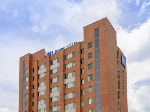 Itagui Hotel | ibis budget Medellín Itagüí Metro