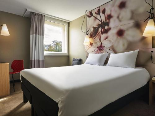 Emerainville Hotel | ibis Paris Marne la Vallee Emerainville