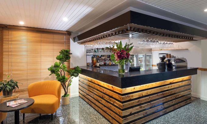 Orange East Hotel | ibis Styles Orange