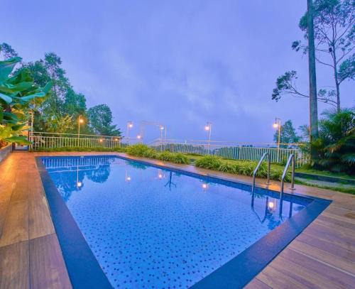 Devikolam Hotel | Ice Pellets Munnar Resort with Pool by VOYE HOMES