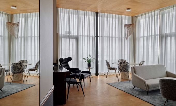 Downtown Hotel | Iceland Parliament Hotel, Curio Collection By Hilton