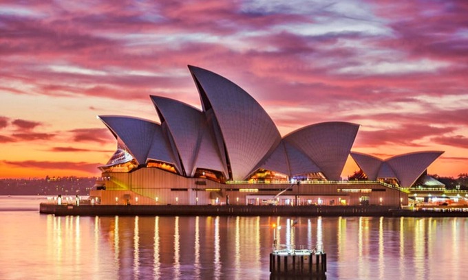 Sydney Central Business District Apartment | Icon 3 BR Penthouse Suite at Liverpool Sydney CBD