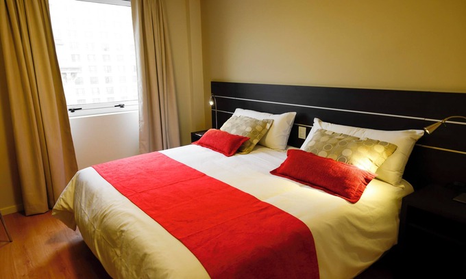 El Centro Hotel | Ideal for Large Families & Groups | 2 Hotel Units near Cobildo & Casa Rosada