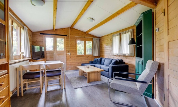 Municipality of Epe Cabin | Ideal for Nature Lovers and Families