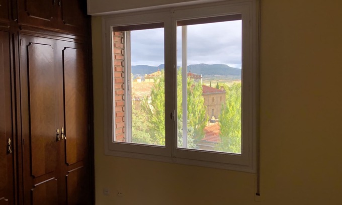 Haro Apartment | Ideal with family or friends