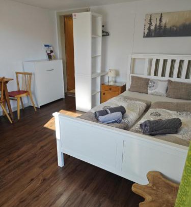 Roetenbach Apartment | Idyllische kleine Ferienwohnung im Schwarzwald