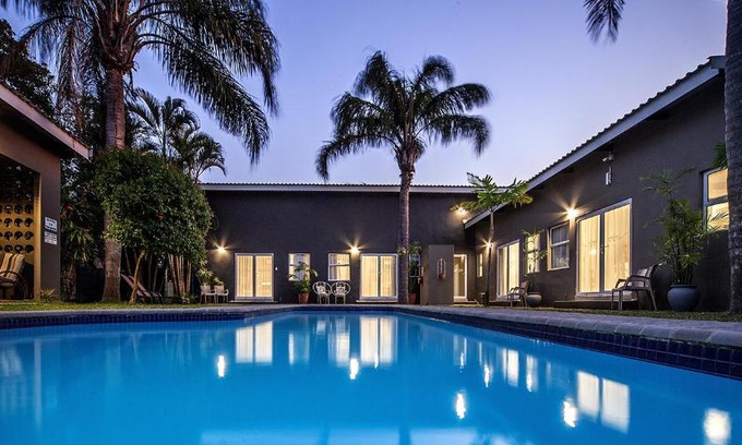 St. Lucia House | iGwalagwala Guest House