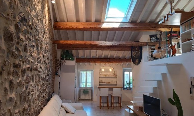 Ponte Felcino Apartment | Il bosco sul Tevere Guest house